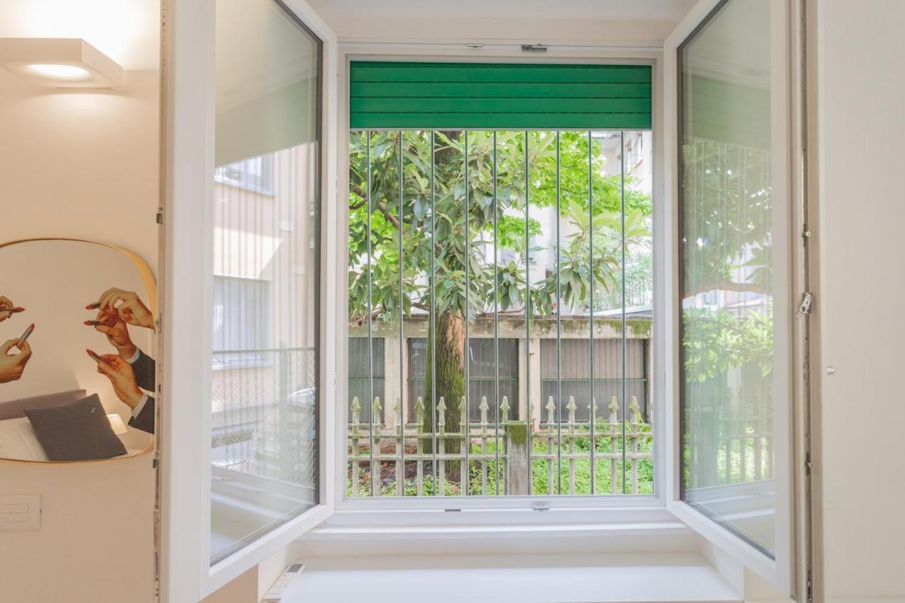 A Step From The Lake Apartment By Rent All 코모 외부 사진