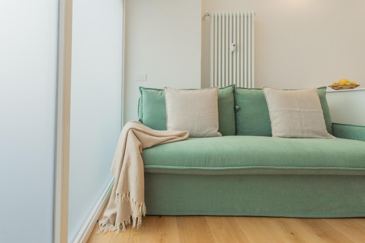 A Step From The Lake Apartment By Rent All 코모 외부 사진
